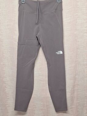 The North Face Womens M Gray Performance Pants NWT